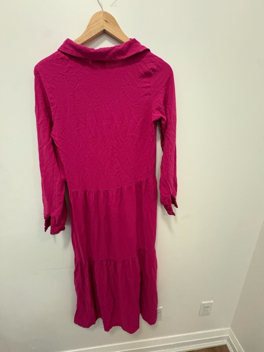 🌸 Amisu Fuchsia Tiered Midi Dress – Long Sleeve Button Front - Picture 6 of 7